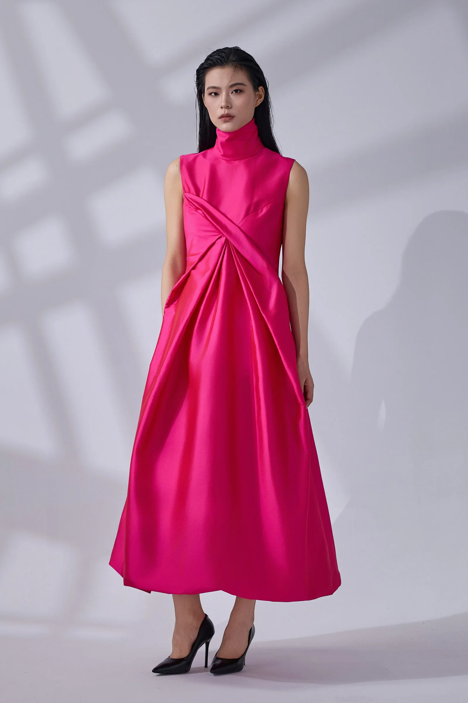 Victoria’s fuchsia dress