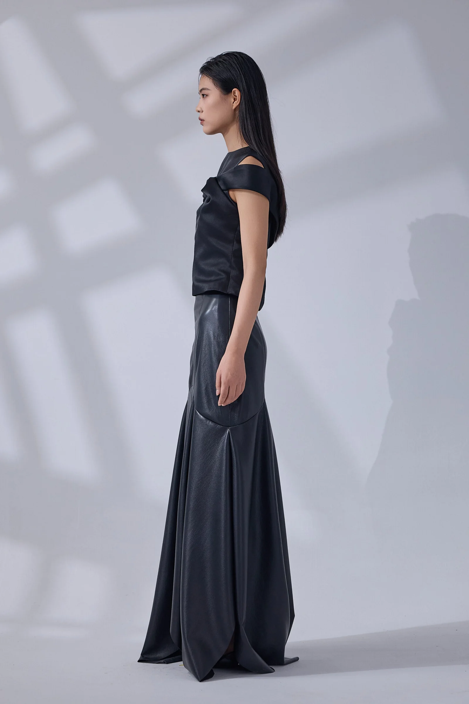 Blouse and leather skirt set - Image 3